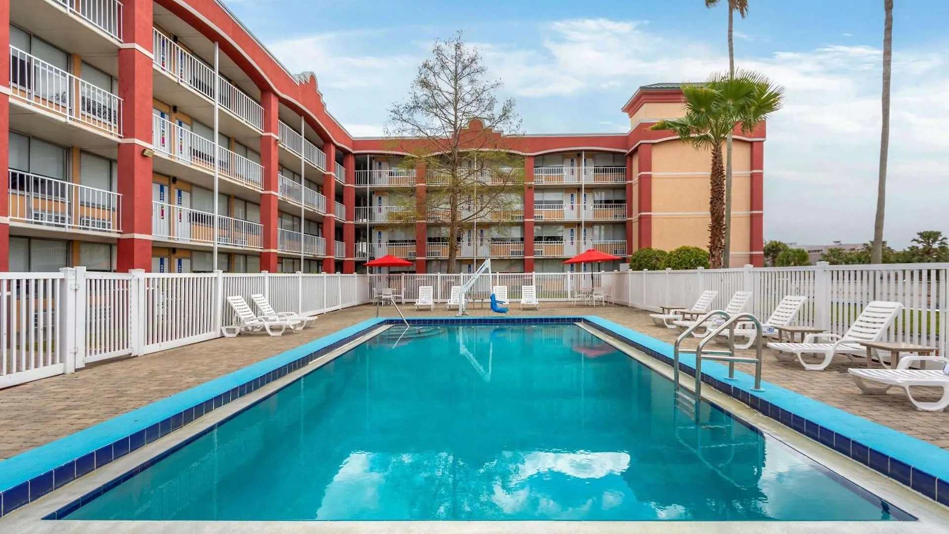 Developer Inn Downtown Orlando, A Baymont By Wyndham location